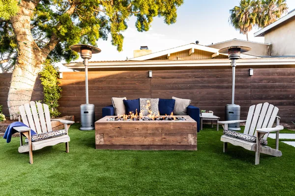 SOLEDAD OUTDOOR right 4