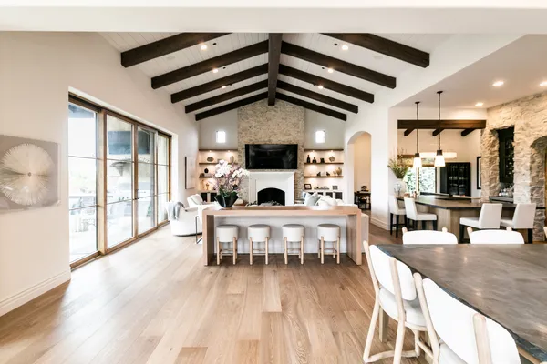 STRADA FRAGANTE right 2